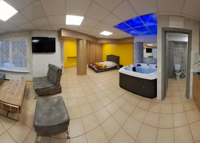 Jacuzzi Old Town Free Parking Klaipėda